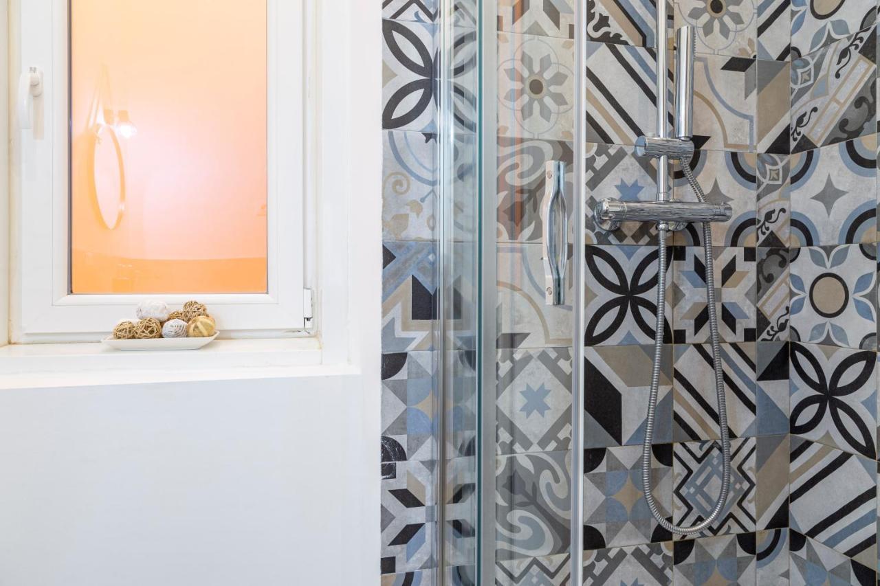 Pregiata Camera Con Bagno Privato - Blu Di Persia Триест Экстерьер фото